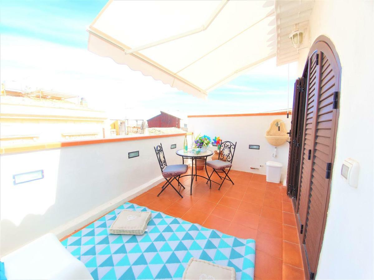 Una Terrazza Per Due Syrakus Exterior foto